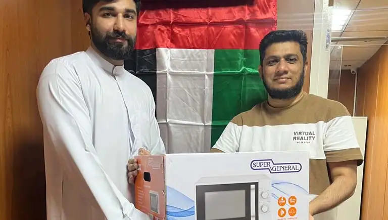 Seasonal discount on genuine electronics with UAE warranty